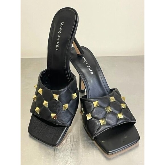 MARC FISHER Black Gold Rockstud Quilted Dacorin Slides Sandals Women's Sz 8 - Picture 2 of 9